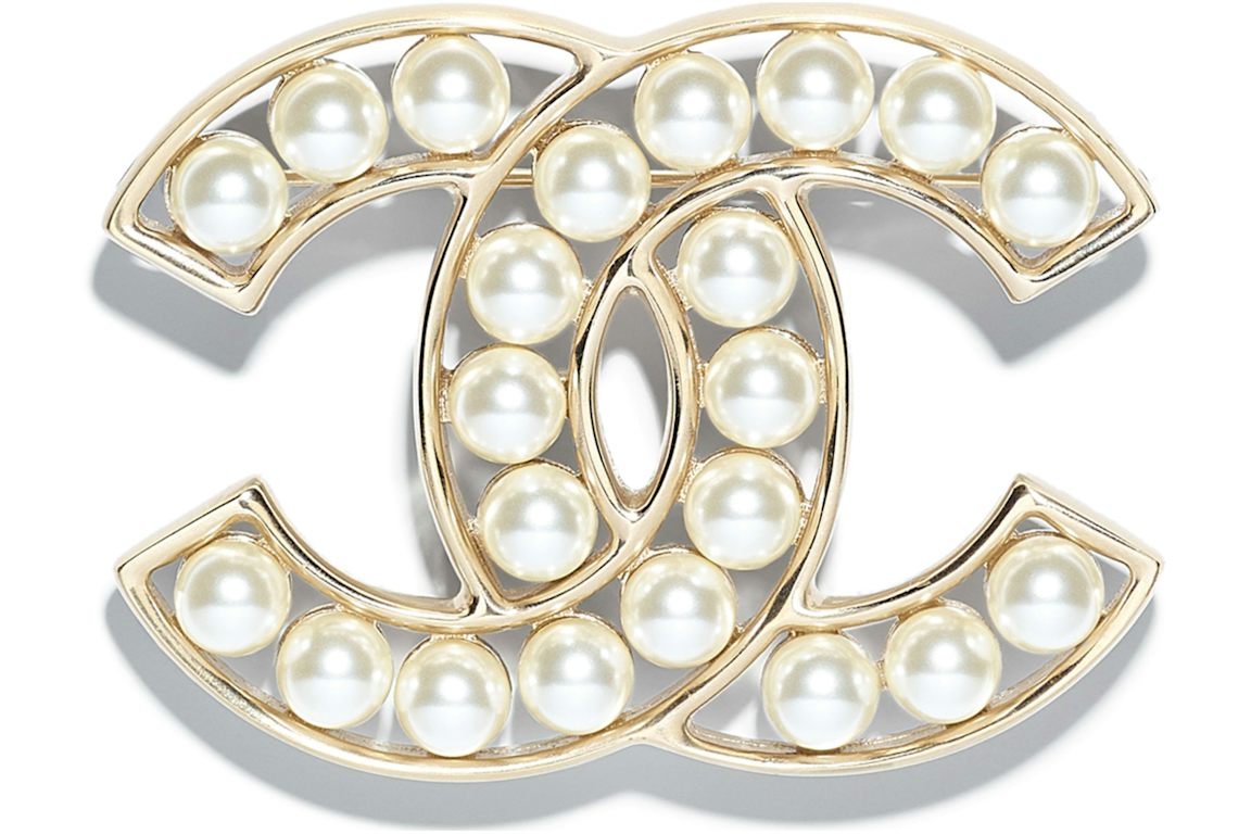Chanel Glass Pearl CC Brooch Gold