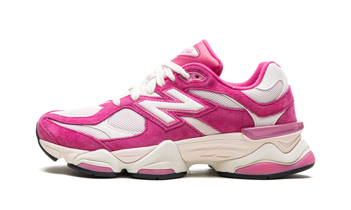 New Balance 9060 "Pink" Sneakers