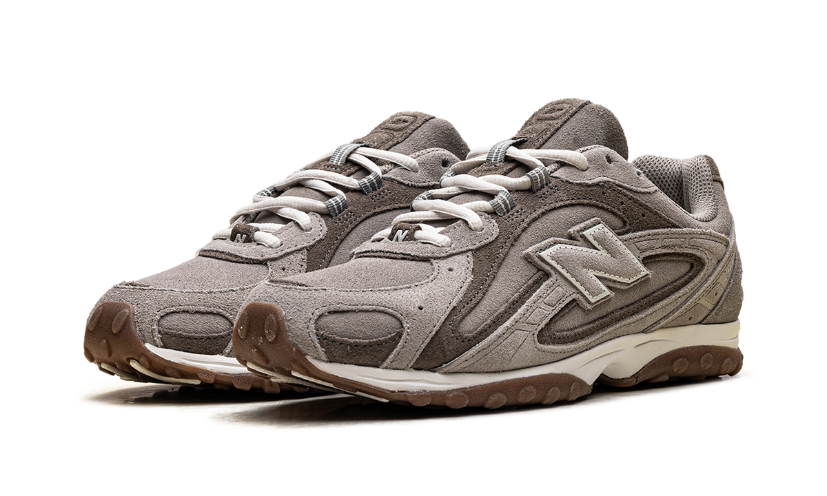 New Balance 204L "Dark Olivine Gum" Sneakers