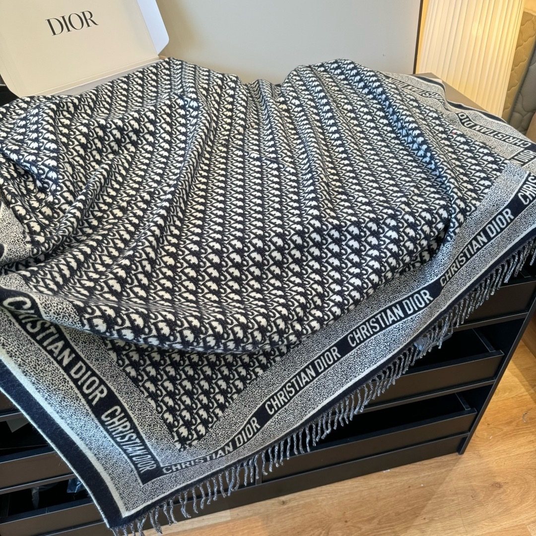 Dior Fringed Patterned Shawl — side
