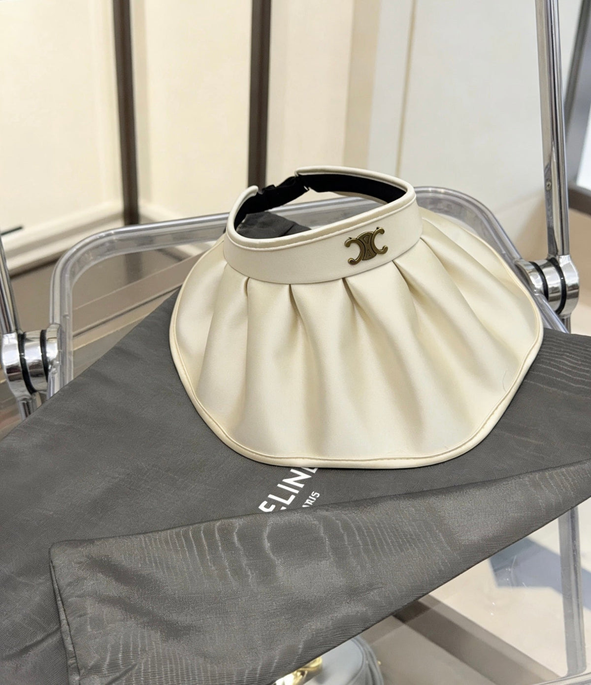 Celine Bucket Hat - Black / White